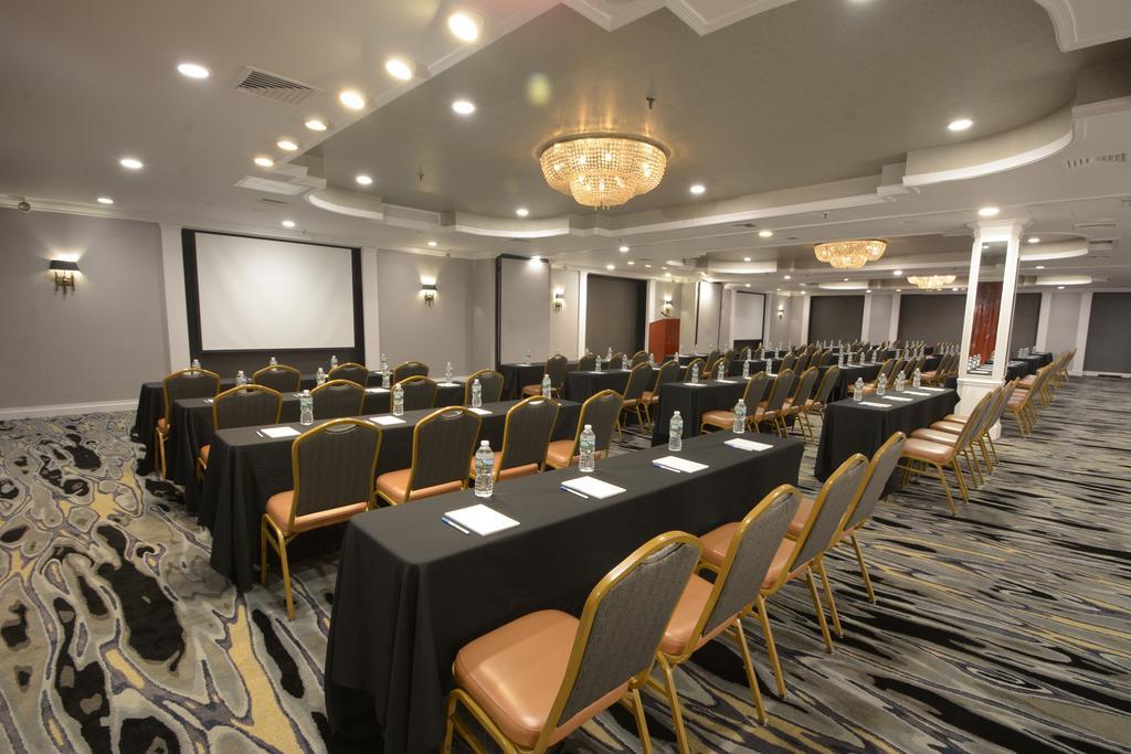 Adria Hotel And Conference Center New York Ngoại thất bức ảnh